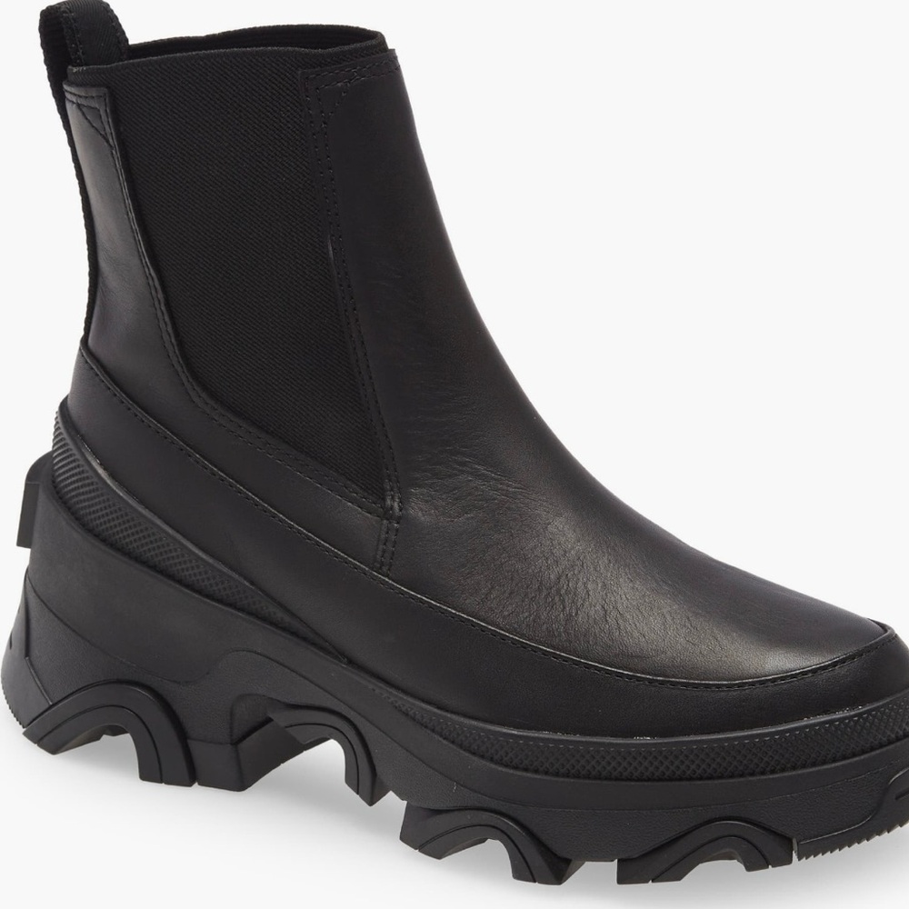 Sorel, Black, Size 10 Brex Boot Chelsea WP. Worn only twice!